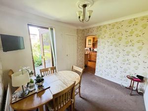 Breakfast room- click for photo gallery